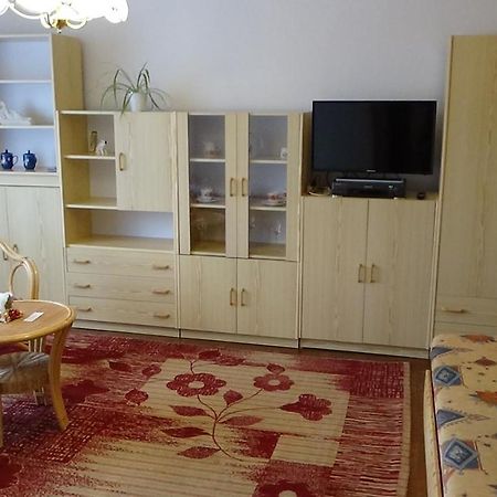 Apartman 6 Km Od Centra Banskej Bystrice Banská Bystrica Exterior foto